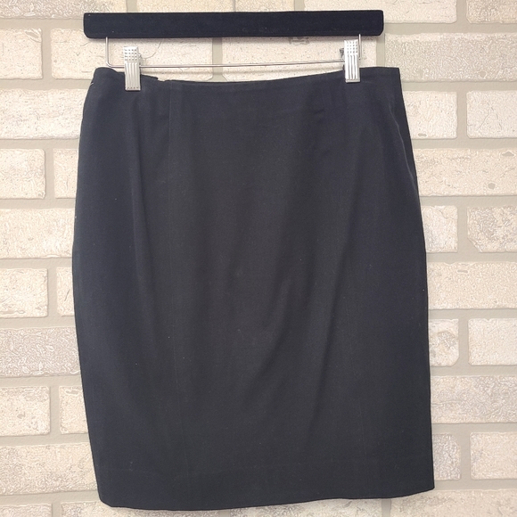 Halogen Black Pencil Skirt with Zipper Size 8 - Picture 2 of 5